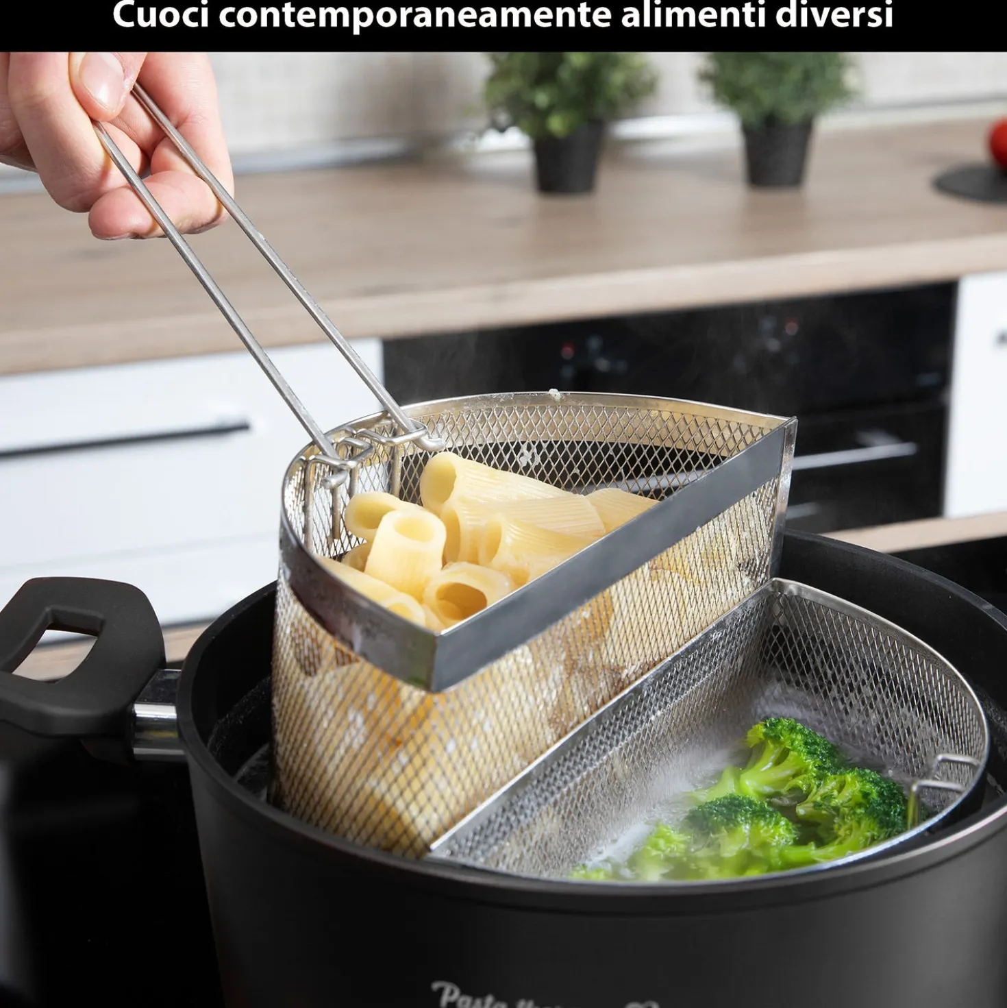 Pentola pasta 22 cm nera con 2 cestelli e coperchio