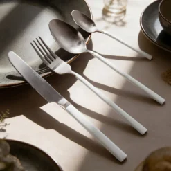 Set 24 posate acciaio inox manico bianco Supreme